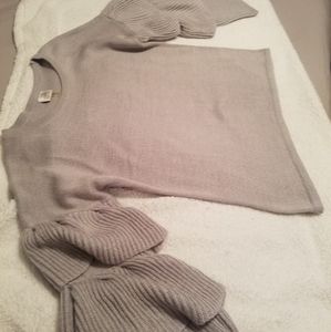 Cupio Gray sweater